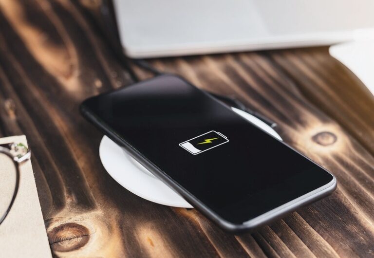 Wireless Charging Market Propelled by Growing Demand for Convenient Charging Solutions
