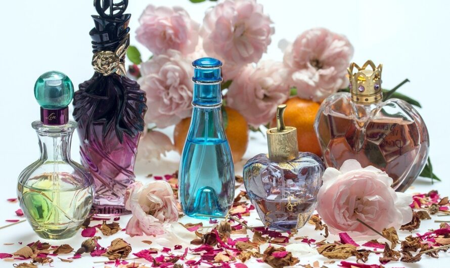 The Global Fragrance and Perfume Market is Propelled by Growing Cosmetic Industry Trends